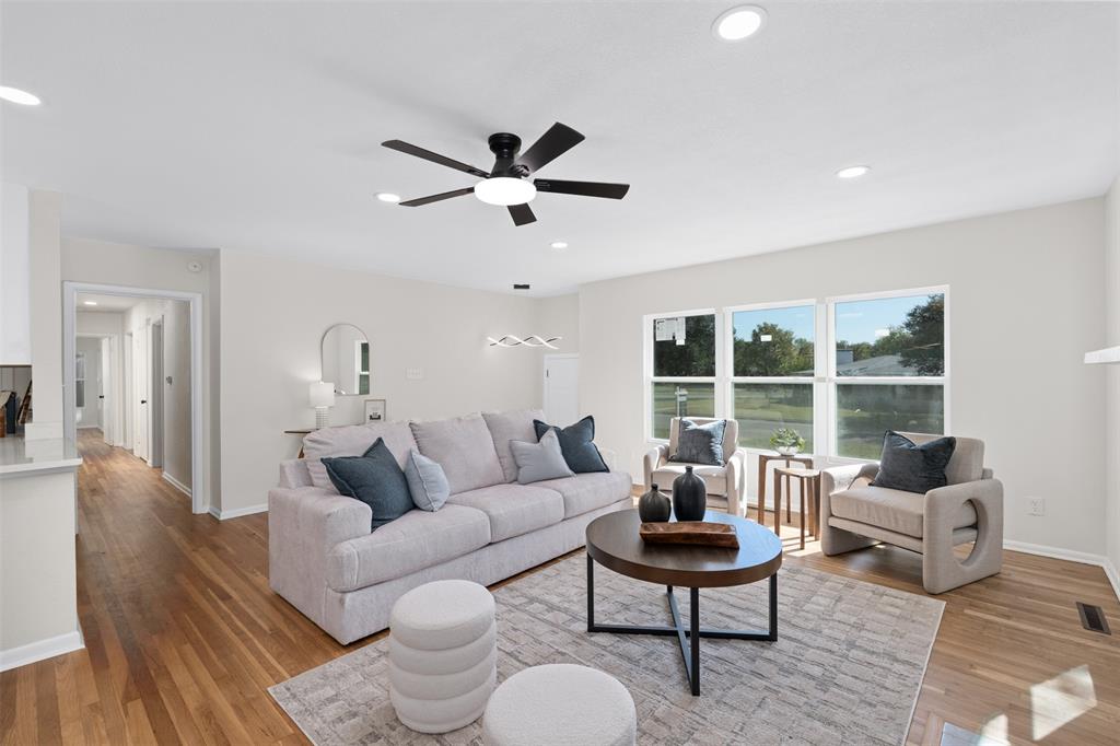 6843 Hardisty Street