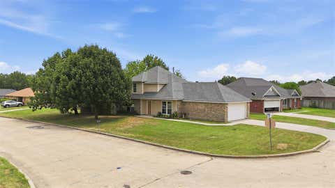 Photo of 612 Camp Street, Sulphur Springs, TX 75482 (MLS # 21370214)