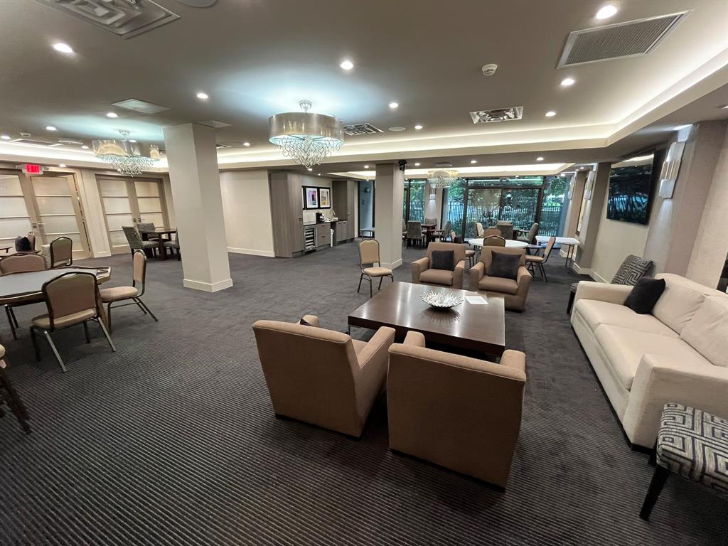 Bonaventure Condo - Residential