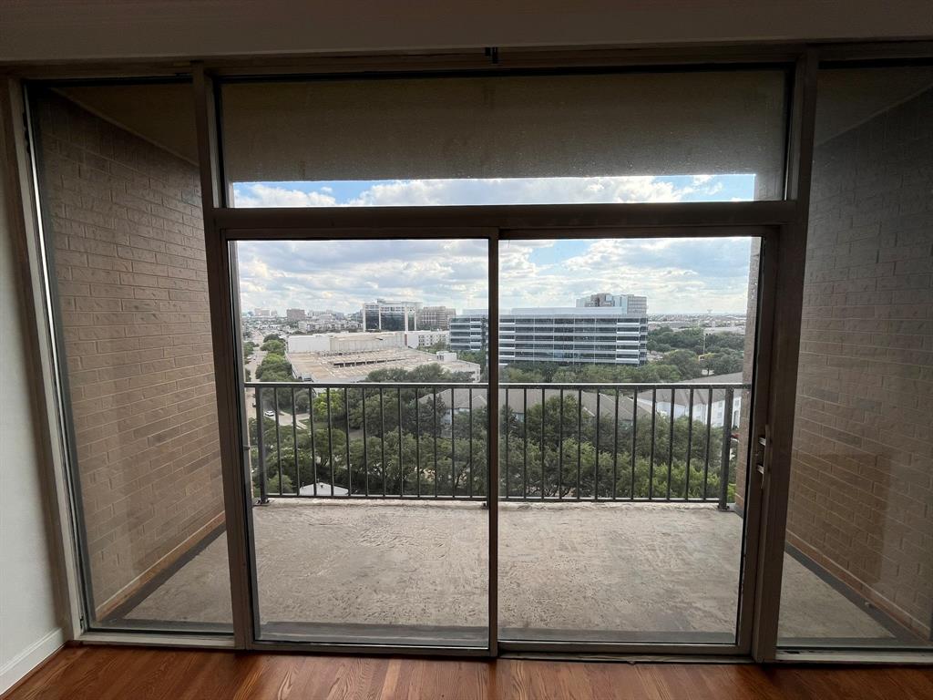 Bonaventure Condo - Residential