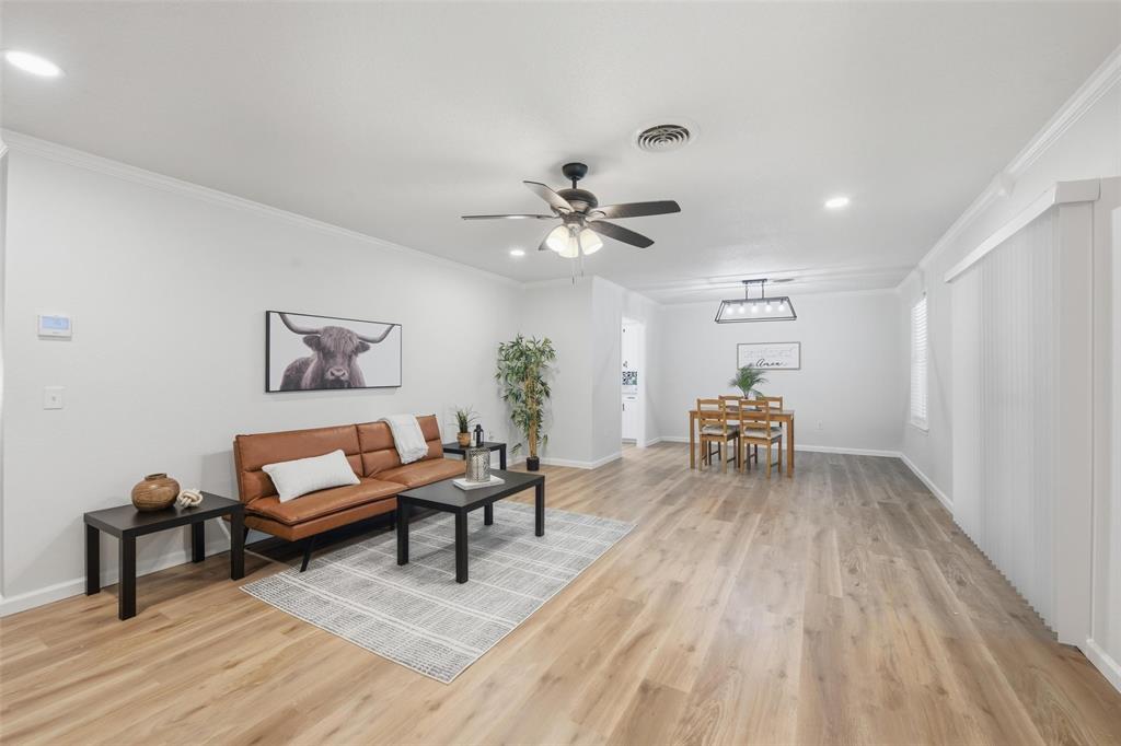 214 Bluebonnet Trail