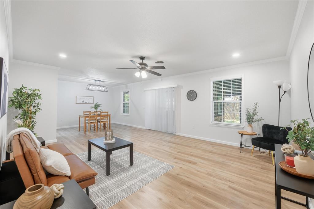 214 Bluebonnet Trail