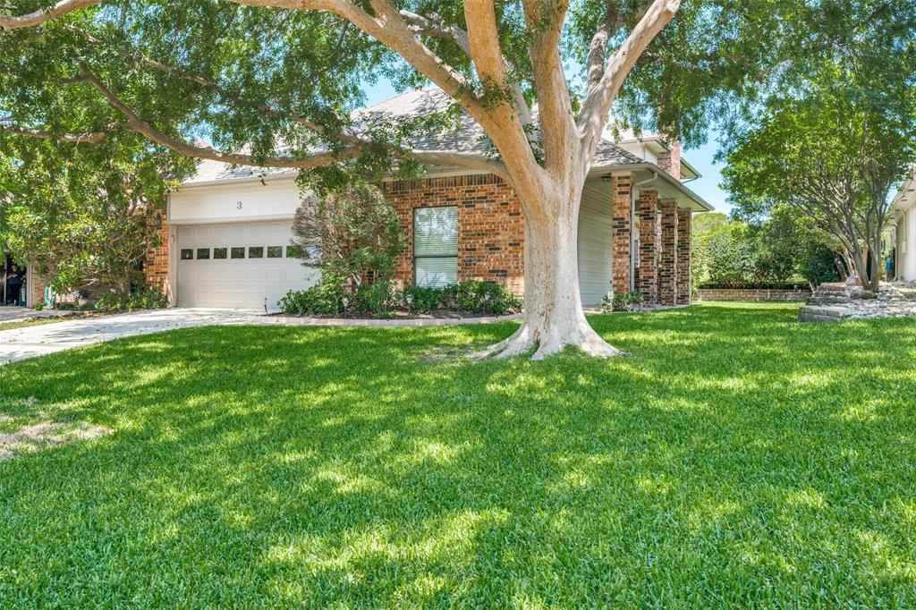 3 Oak Village Court