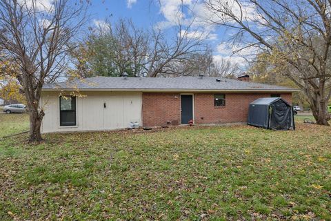 A home in Kemp