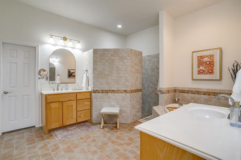 Clear Creek Estate - Residential