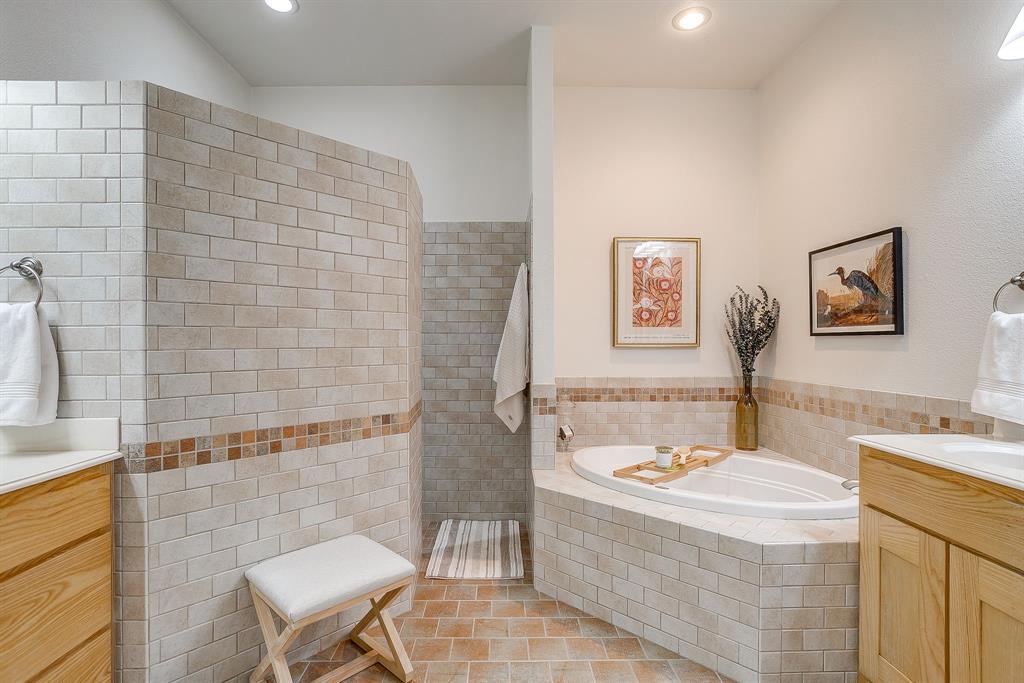 Clear Creek Estate - Residential