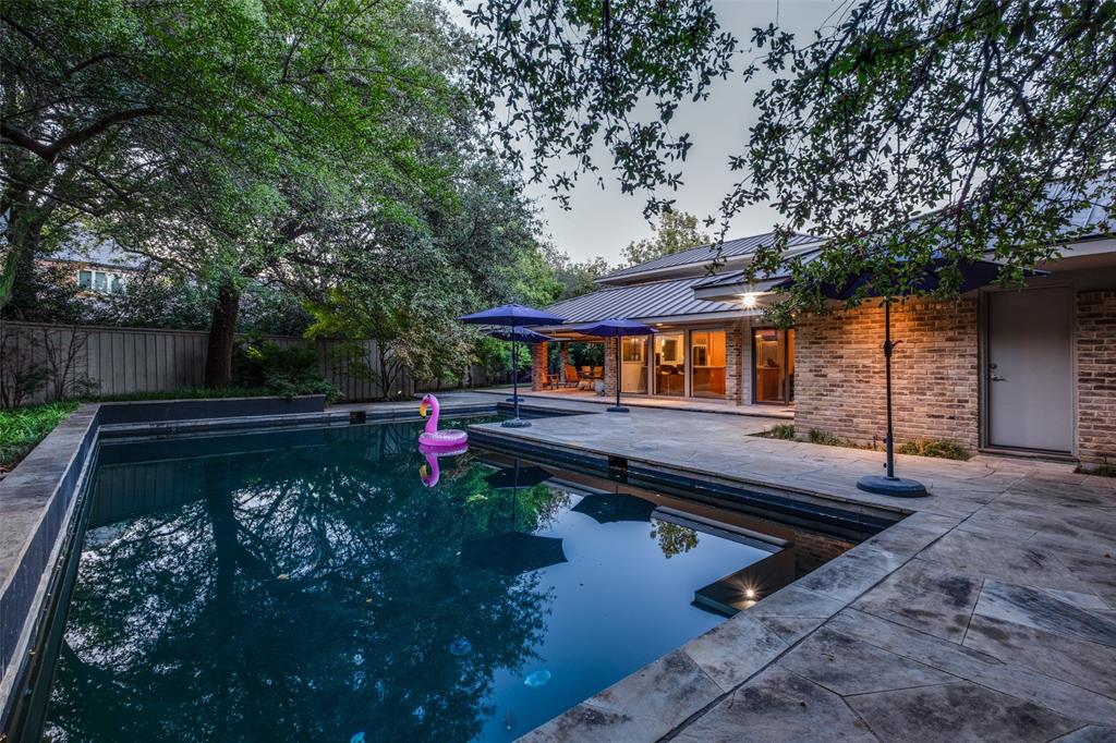 FOREST PLACE - Residential