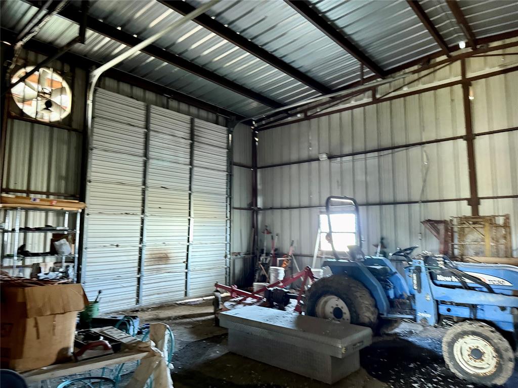 3552 S STATE HIGHWAY 19 Highway