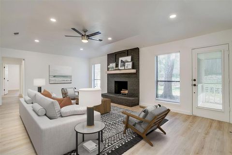 10048 Regent Row Street Benbrook TX 76126