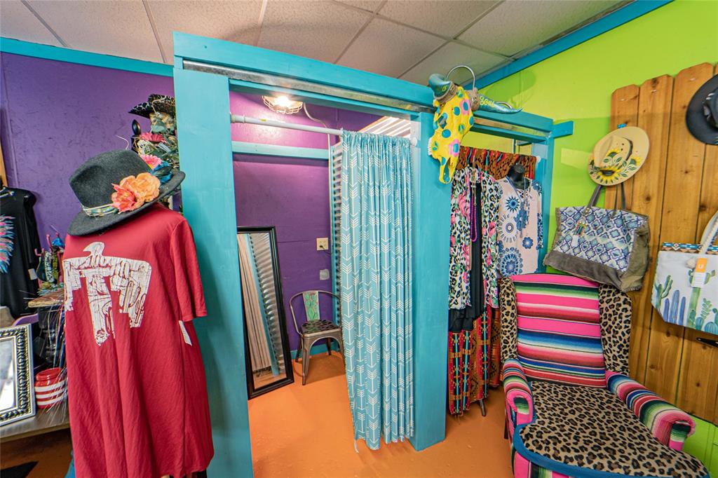 NA - Commercial Sale