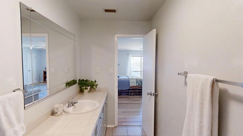 Hide A Way Bay - Residential