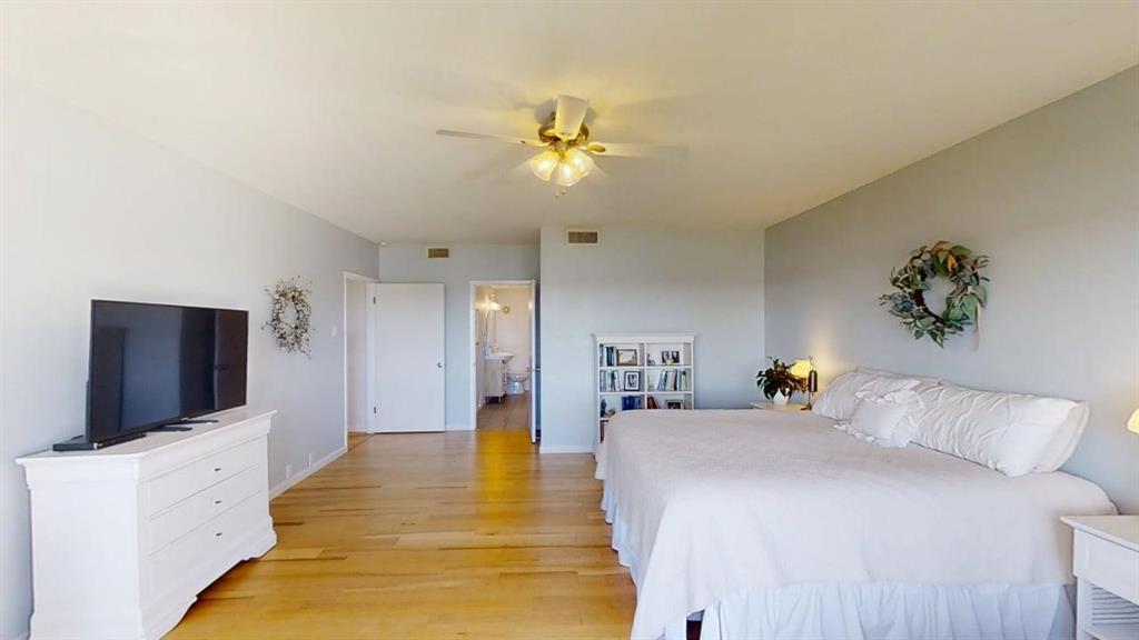 Hide A Way Bay - Residential