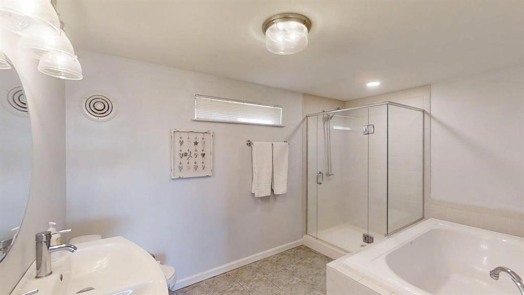 Hide A Way Bay - Residential