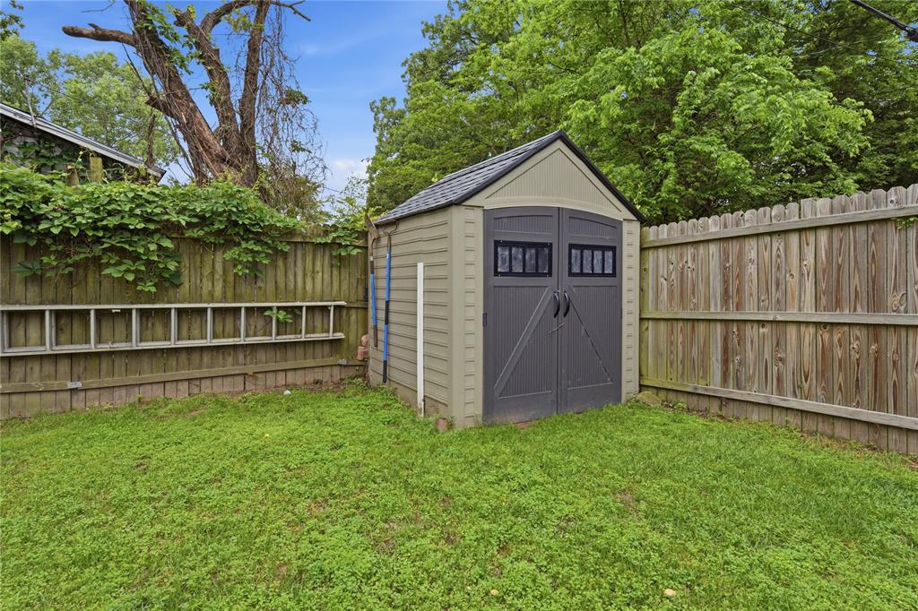 Cedarcrest Shores Estate - Residential