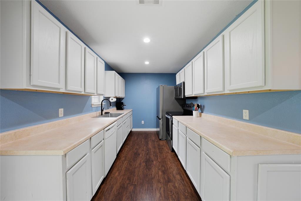 Cedarcrest Shores Estate - Residential