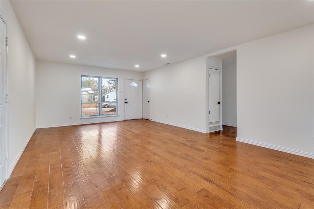 1806 Cunningham Street