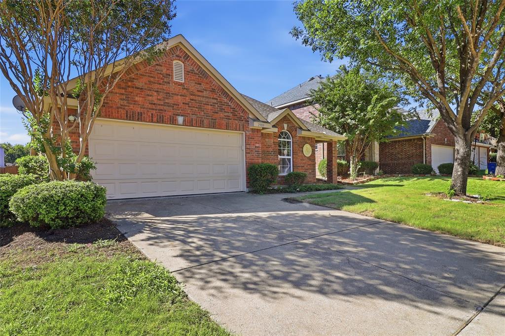 2909 Holly Lane