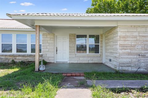 A home in Groesbeck