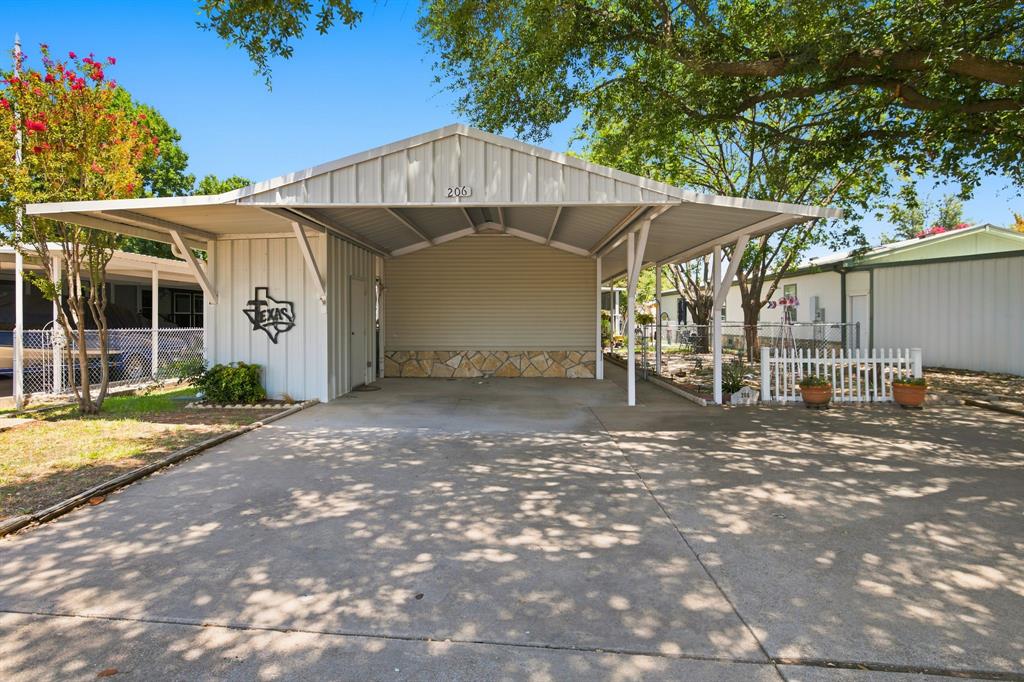206 Brazos Harbor Drive