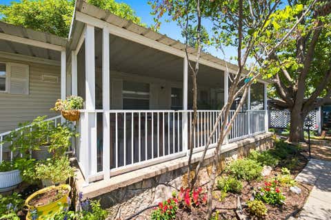 Photo of 206 Brazos Harbor Drive, Granbury, TX 76048 (MLS # 21348089)
