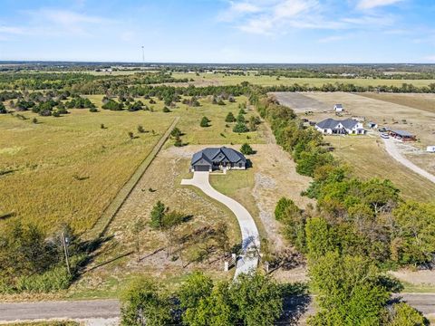 372 County Road 4300 Greenville TX 75401