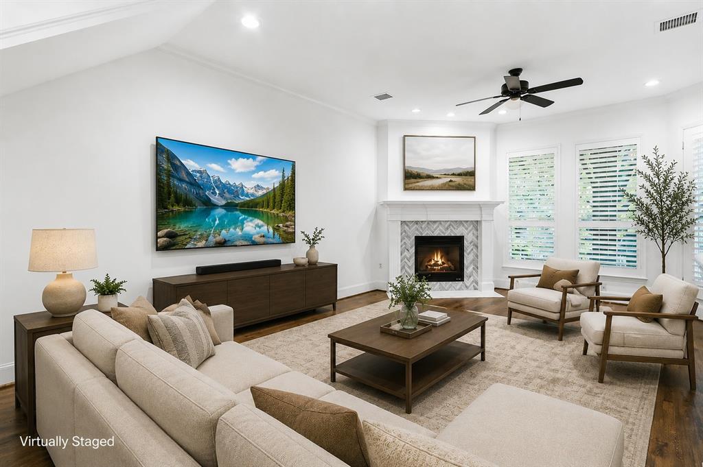 18323 Frankford Lakes Circle