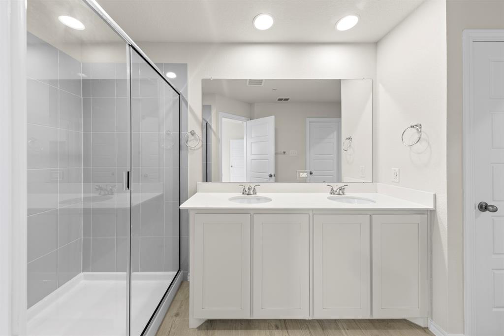 Sanger Circle - Residential