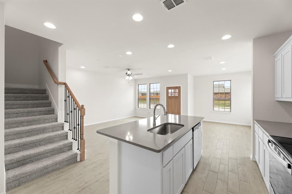 Sanger Circle - Residential