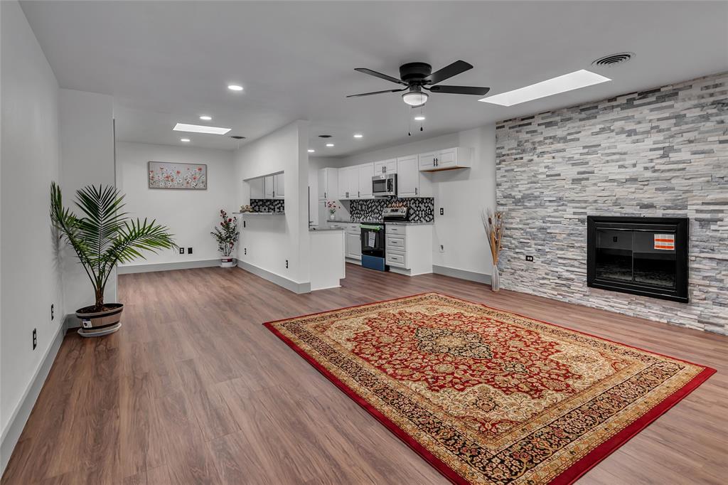 1821 Kynette Drive