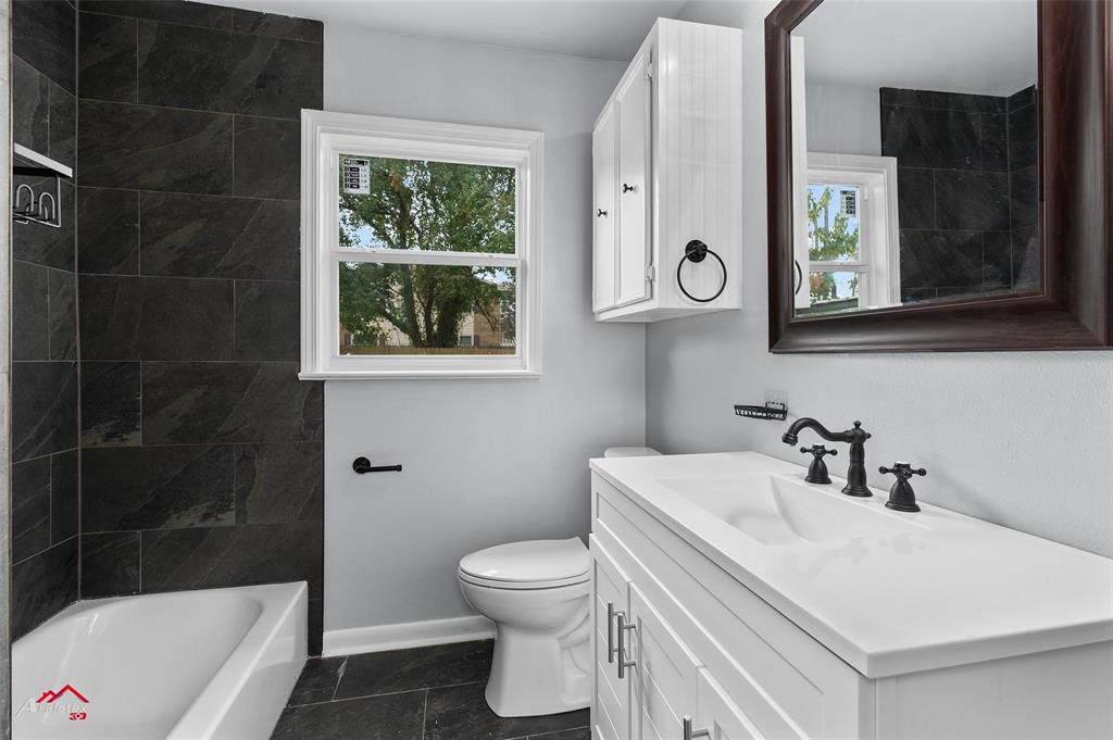 Glendale 06 - Residential