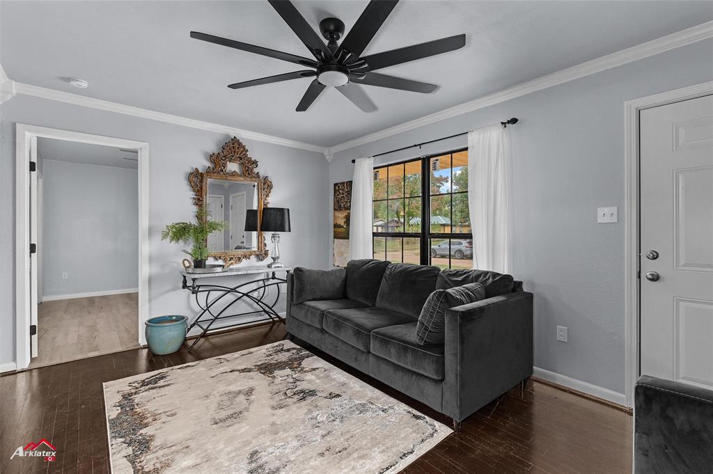 Glendale 06 - Residential