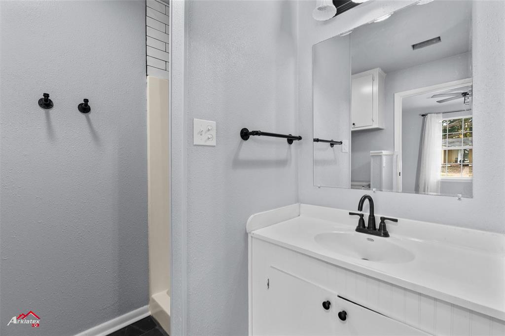 Glendale 06 - Residential