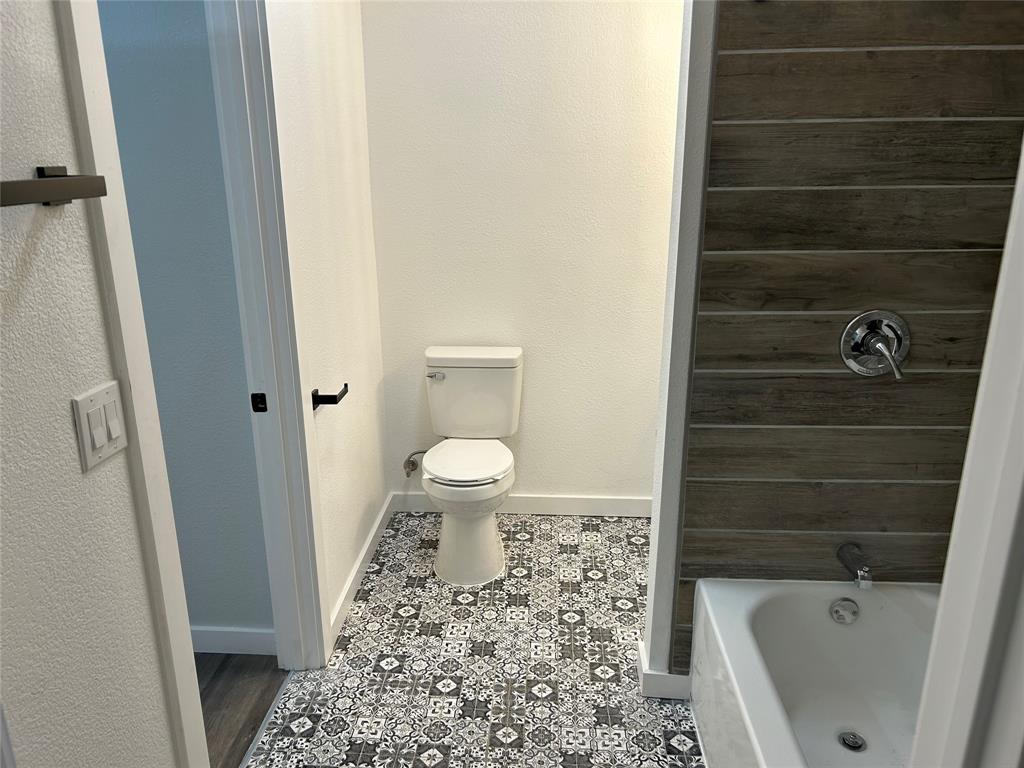 Lake Whitney Estate - Residential