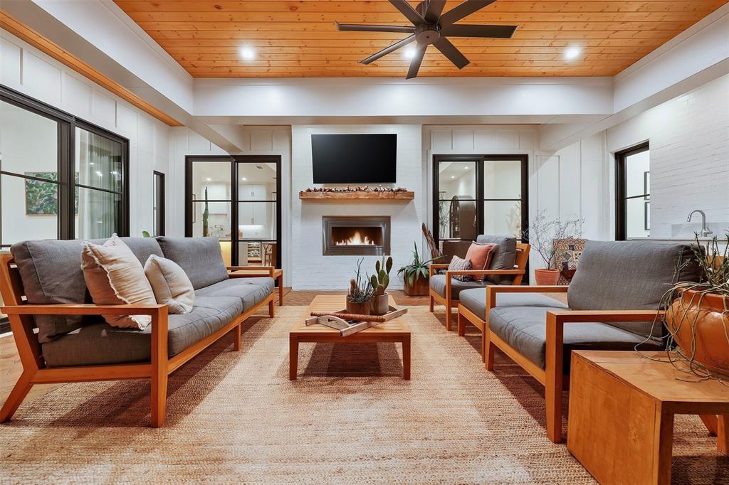 Kidd Springs - Residential