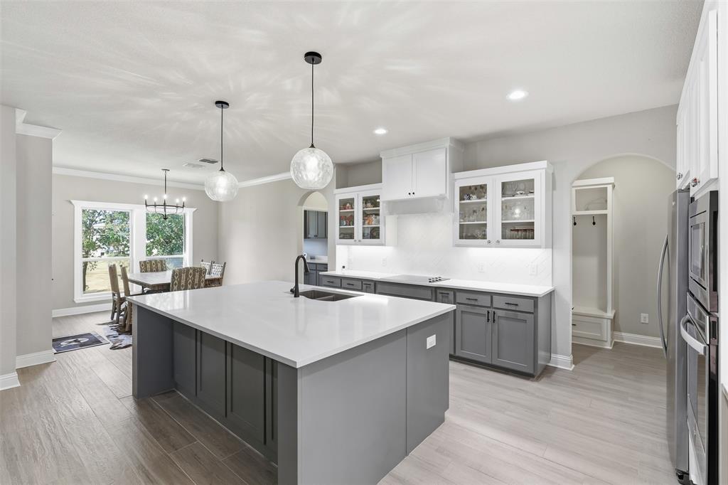 8223 Loar Court