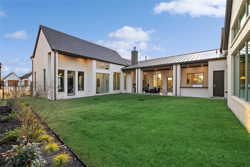 Preston Manor - Residential