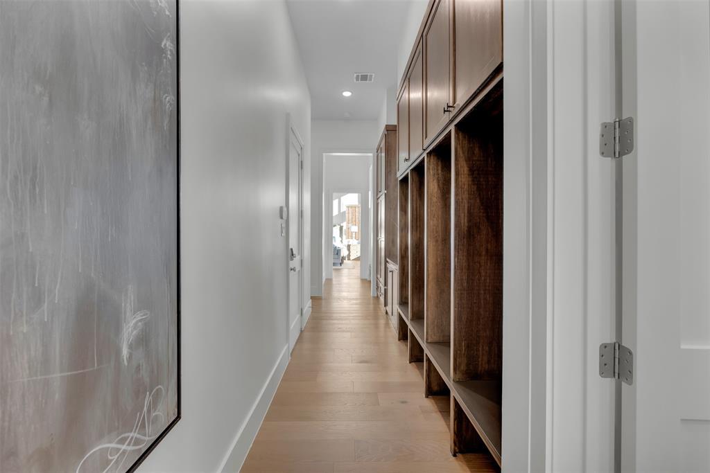 Preston Manor - Residential