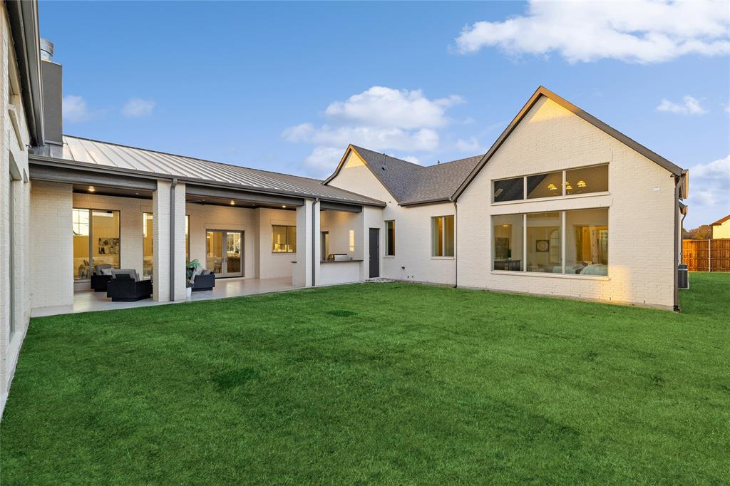 Preston Manor - Residential