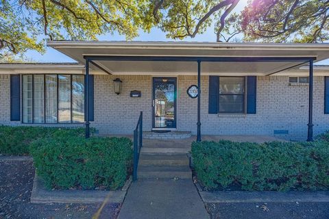 3306 Sharpview Lane Dallas TX 75228