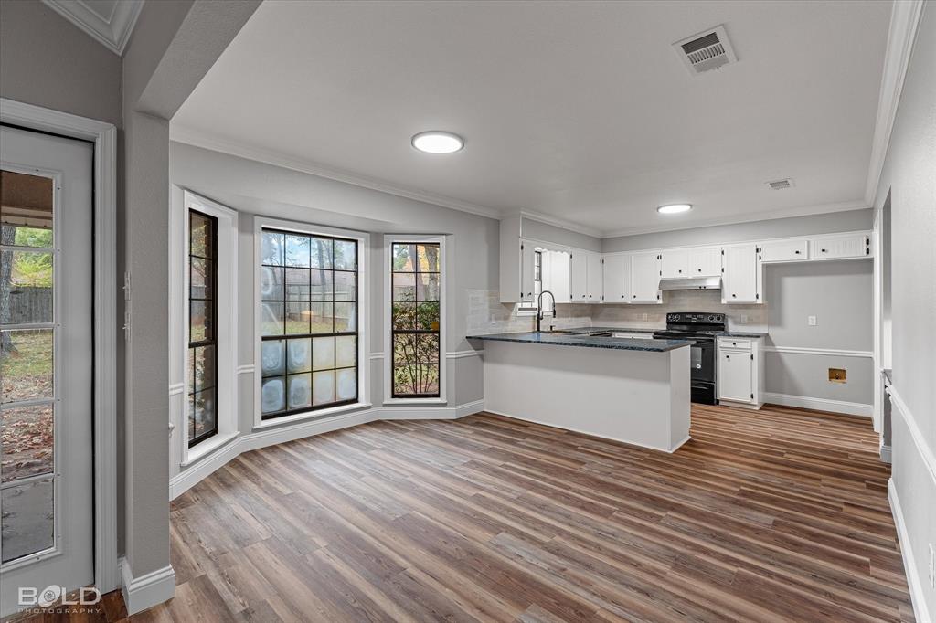 Shreveport, Louisiana 71129, United States, 3 Bedrooms Bedrooms, ,2 BathroomsBathrooms,Residential,Active,246127