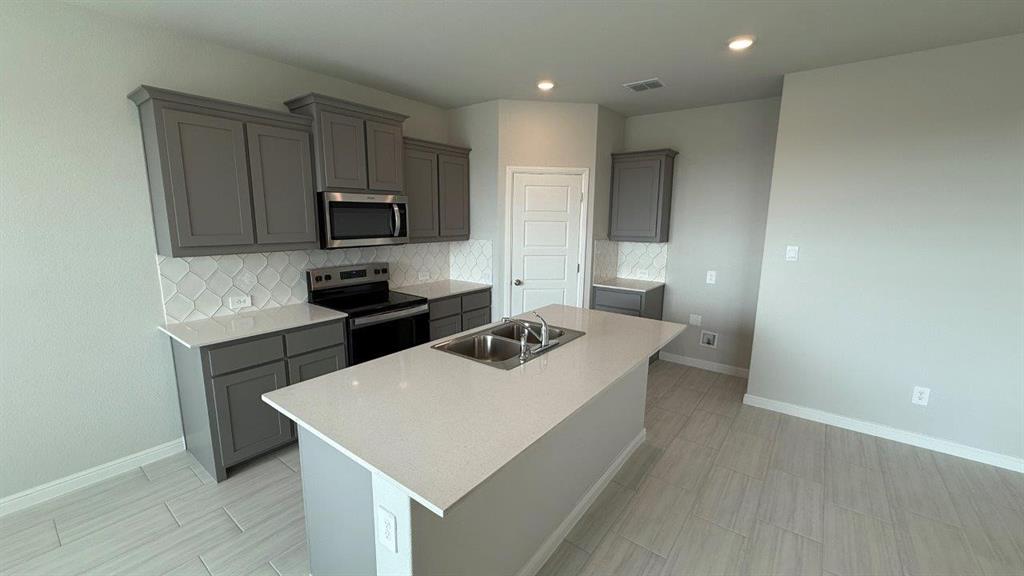 321 GALLANT MAN Court