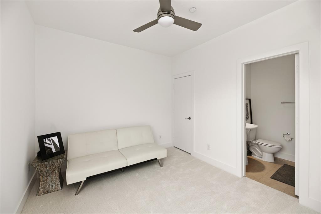 Thirty9thirty Condos - Residential