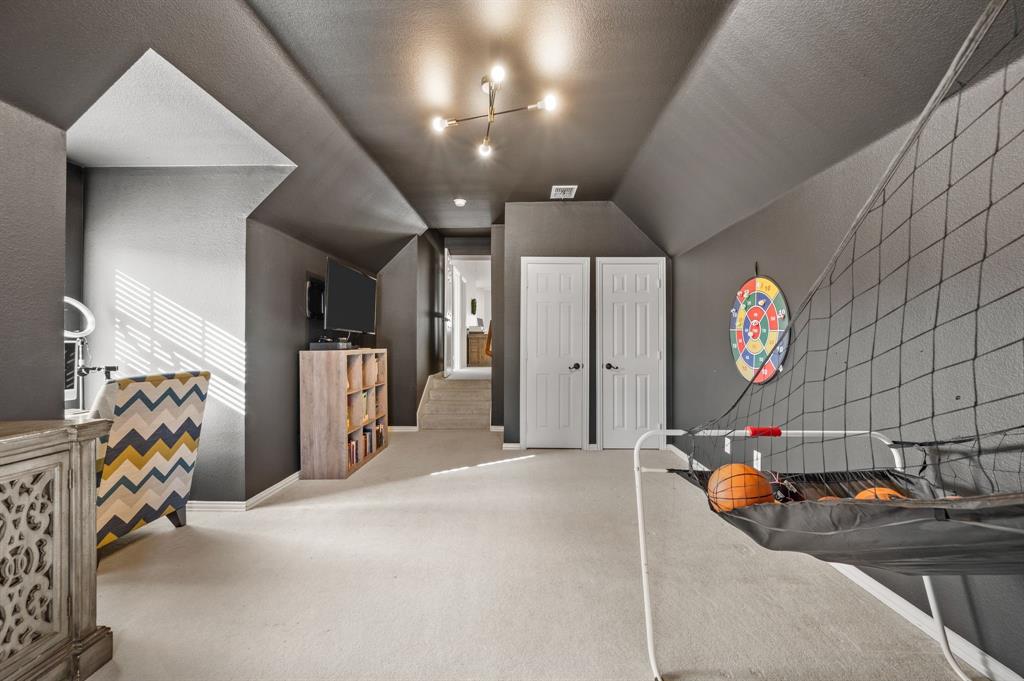 Longwood Estates - Residential