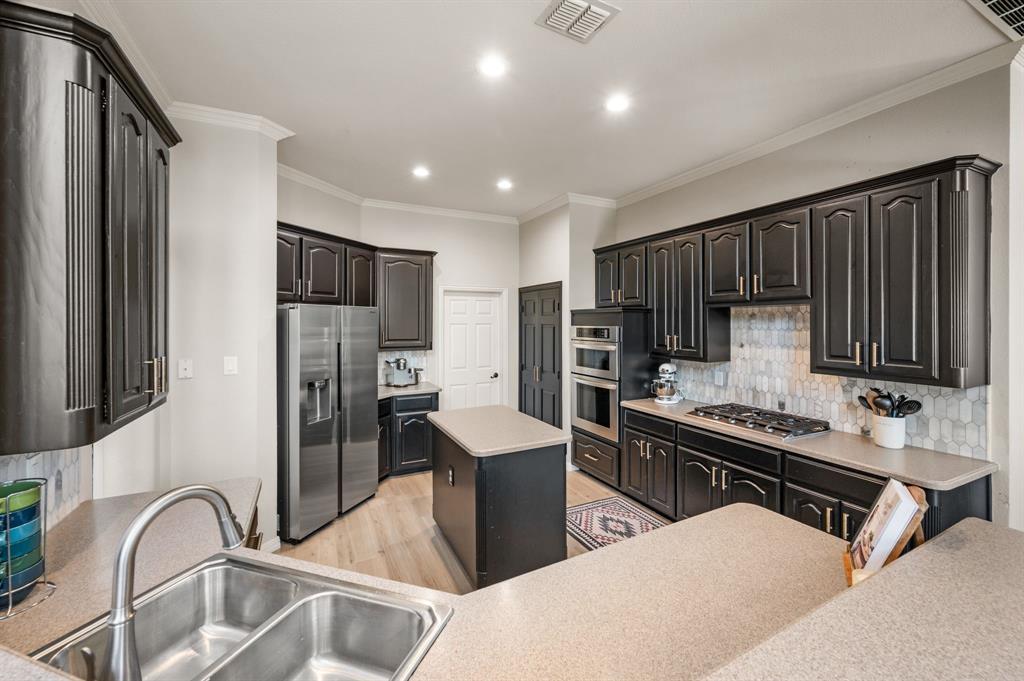 Longwood Estates - Residential