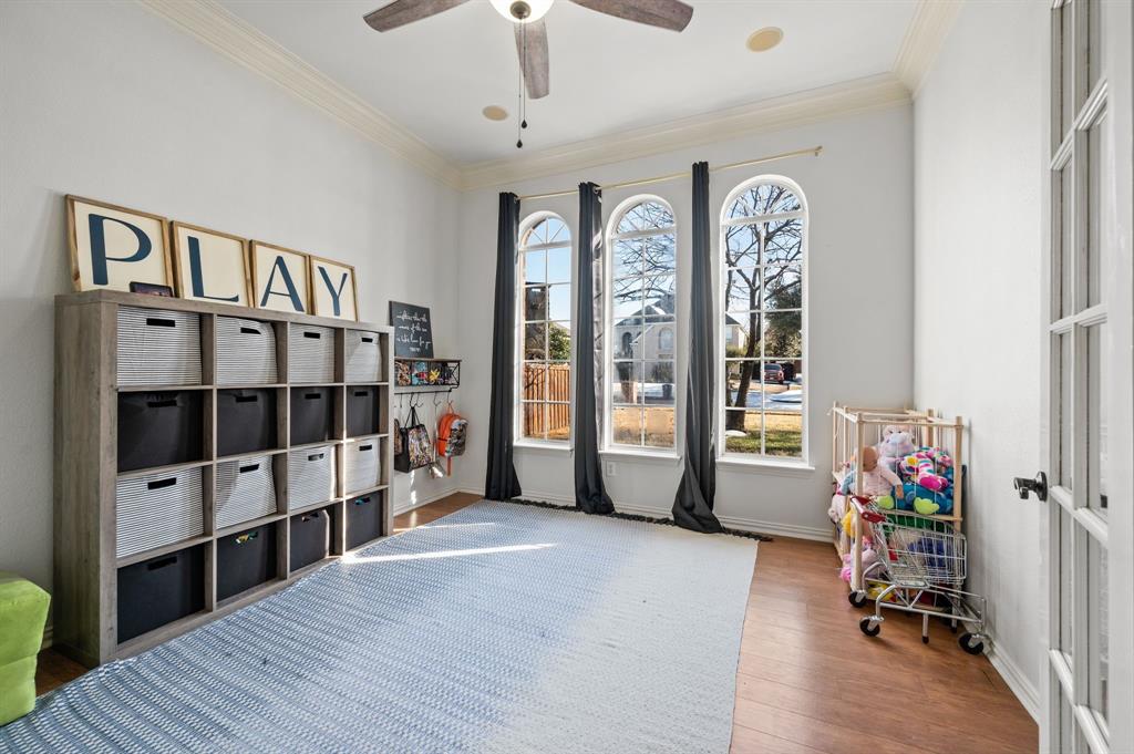 Longwood Estates - Residential