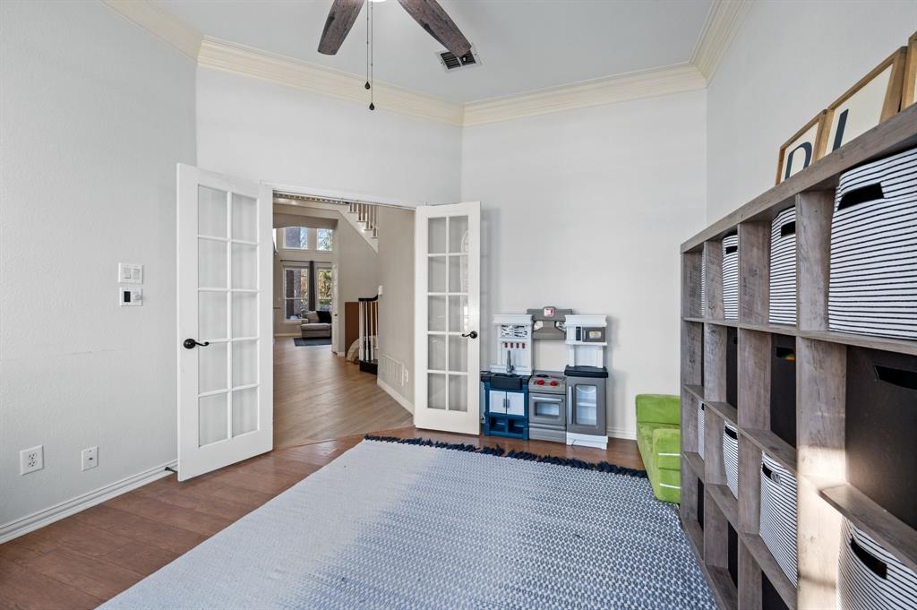 Longwood Estates - Residential