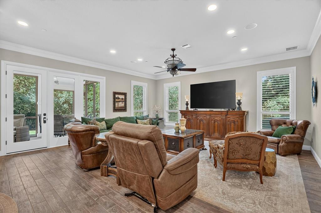 3438 Indian Trail