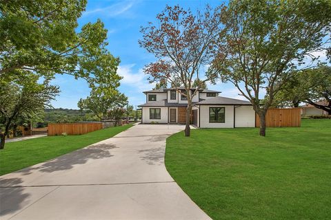 301 Paint Pony Trail N Fort Worth TX 76108