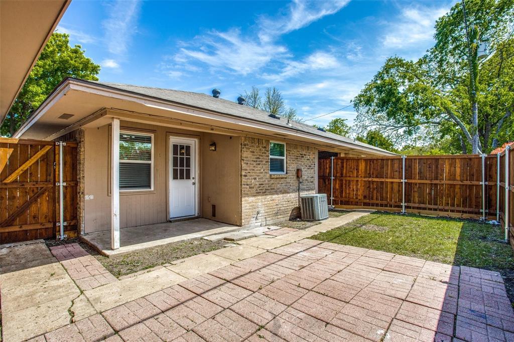 C & R ADDITION, - Residential Lease