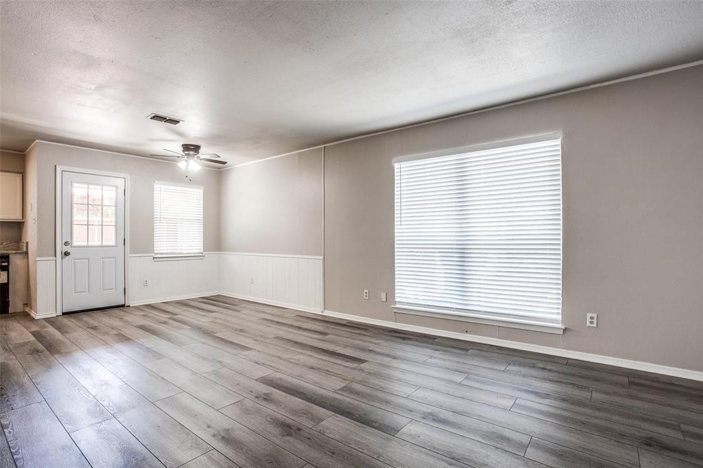 C & R ADDITION, - Residential Lease